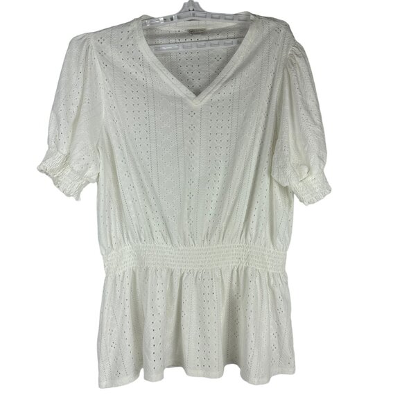 Cato Womens Eyelet Peplum Top Short Sleeve V Neck White 18-20W Lightweight Knit - Picture 1 of 6